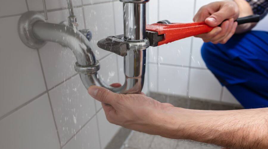 Professional septic pumping service in Cost, TX